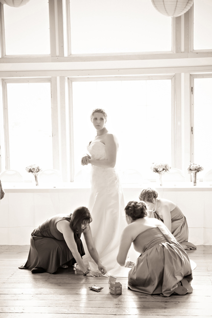 taking off wedding dress