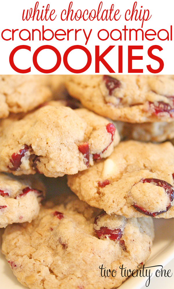 WCCCO Cookies {White Chocolate Chip Cranberry Oatmeal Cookies}