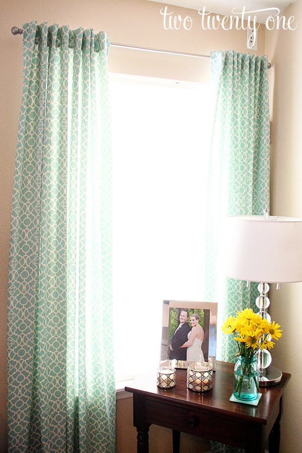 How to Make Curtains – A DIY Curtain Tutorial