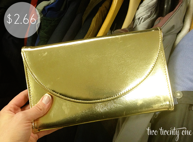 gold clutch