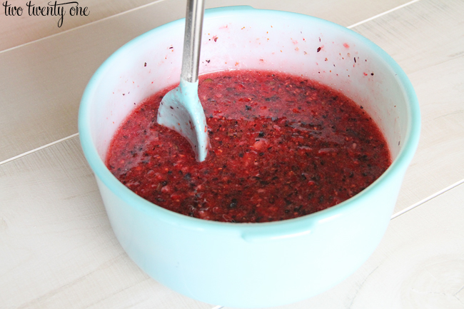 mixed berry and wine jam recipe