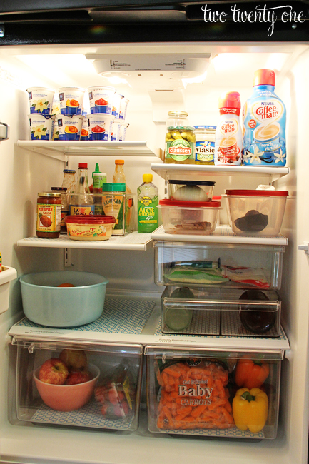 My newly organized fridge! Wish I got more of the bottles with a cork to  put the milk in, but I'm pretty happy with it! :) : r/OrganizationPorn