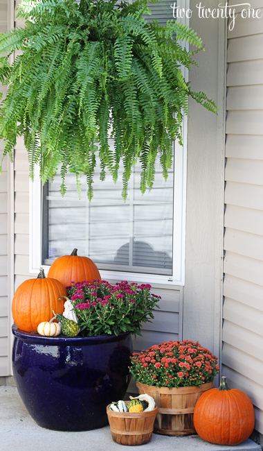 fall porch decor