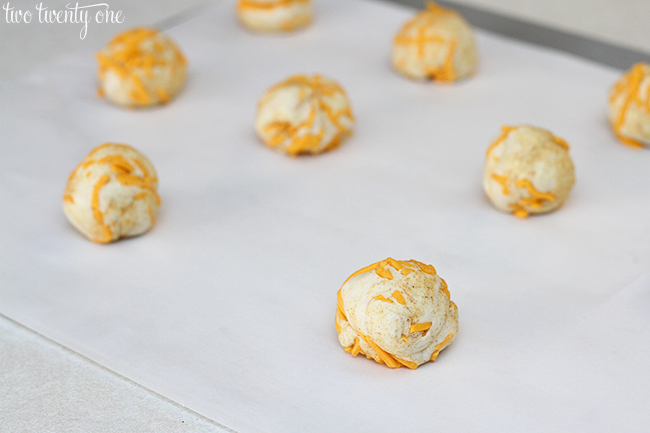 garlic cheddar biscuits recipe