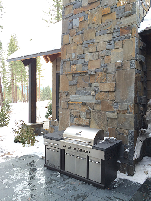 HGTV Dream Home courtyard