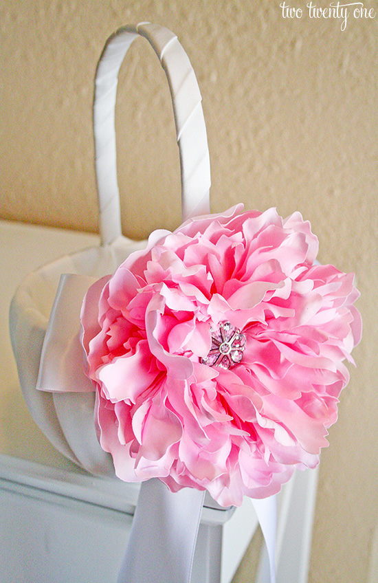 flower girl basket with peony