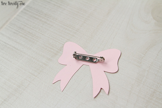 gender reveal pins how to