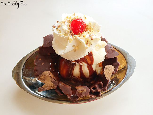 ghirardelli sundae