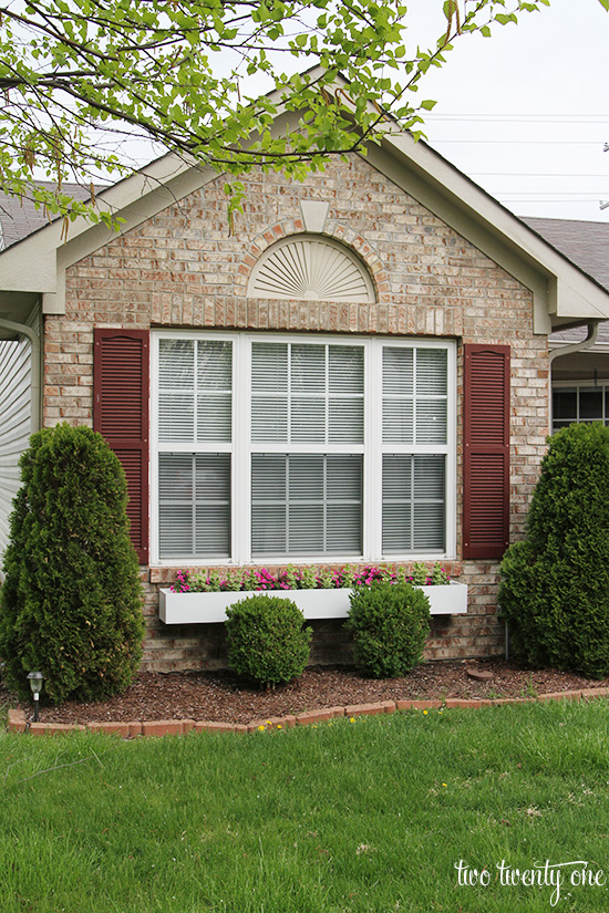 Curb Appeal: Window Box