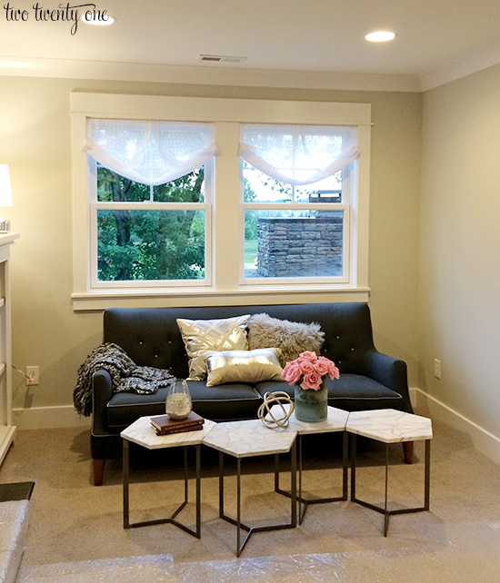 master bedroom sitting area