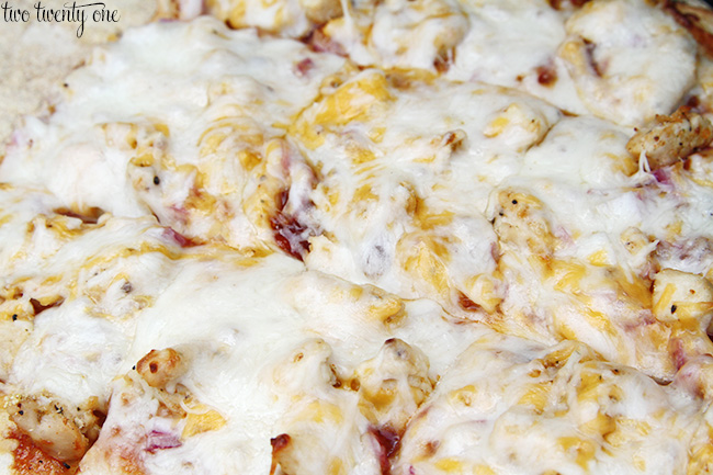 BBQ chicken pizza 2