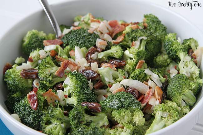 Quick and easy broccoli salad recipe!