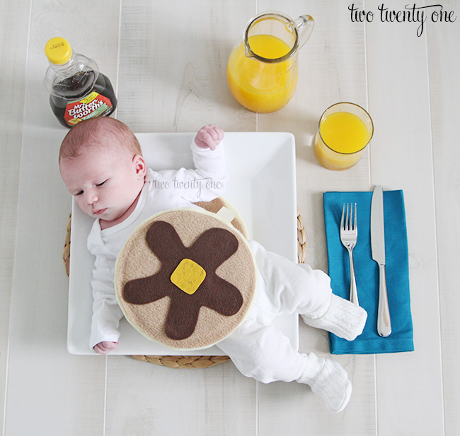 baby pancake costume 1