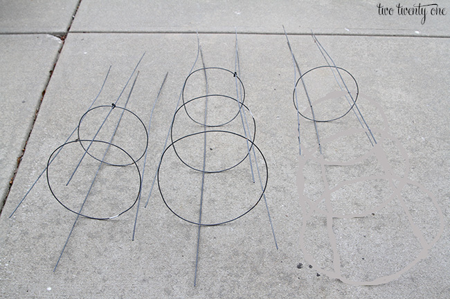 tomato cages