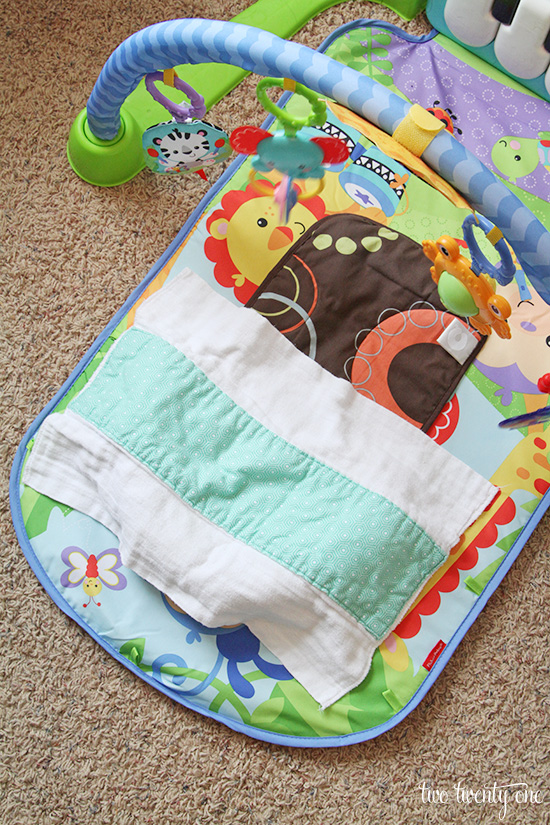 kick and play activity mat