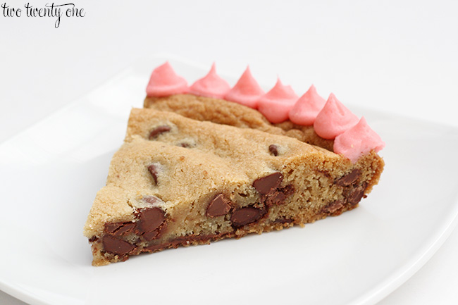 cookie cake slice