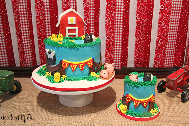 farm birthday cake