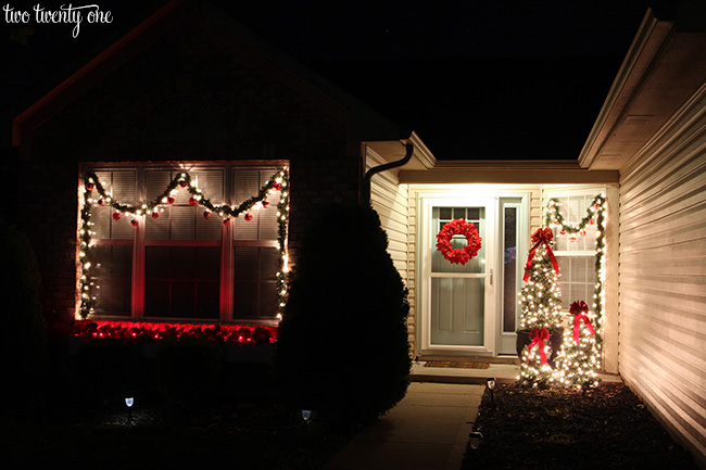 outdoor christmas decorations at night