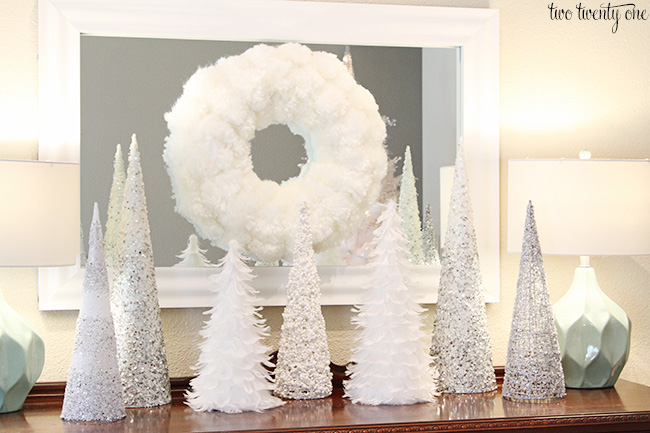 White Christmas Decorations: Winter Wonderland Vignette