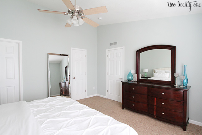 Master Bedroom Wall Color - Sherwin Williams Sea Salt