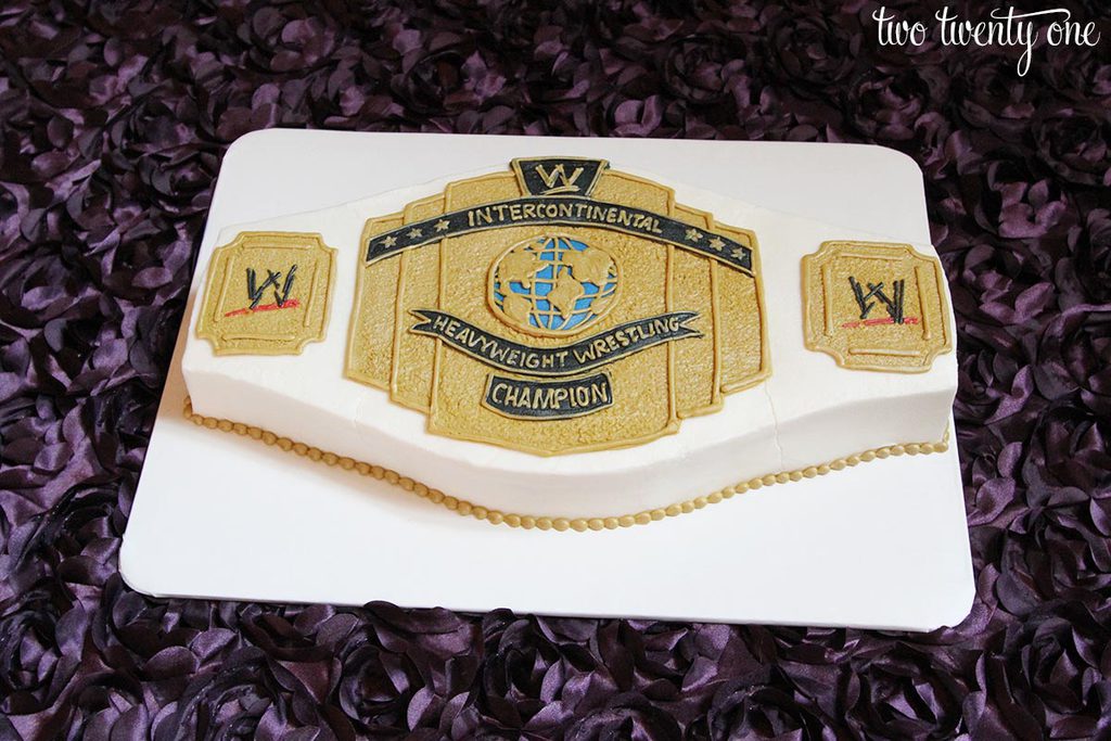 wwe-grooms-cake