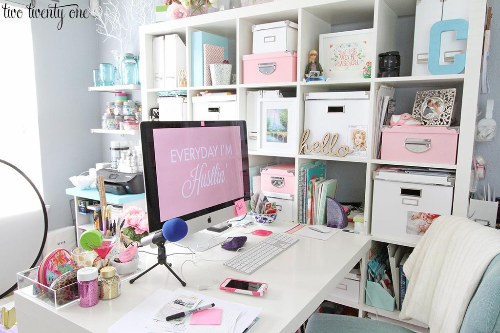 messy-home-office-1