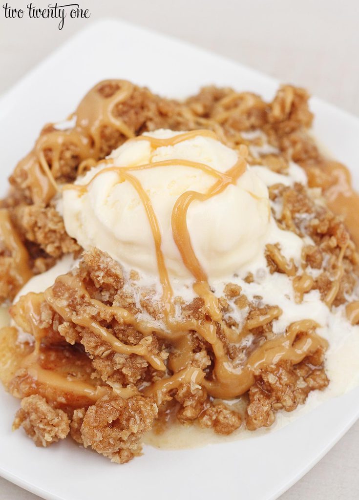 Caramel Apple Crisp