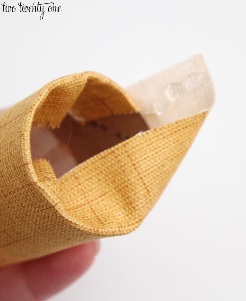 make-a-fabric-covered-napkin-ring