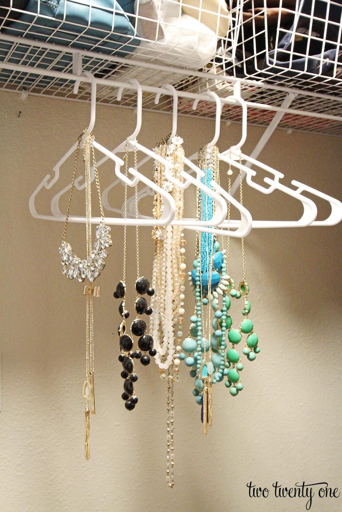 How to Make a DIY Jewelry Organizer