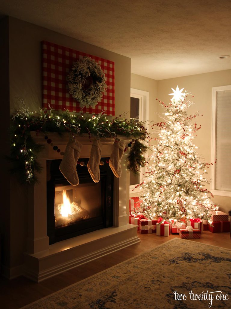 Christmas tree at night discount