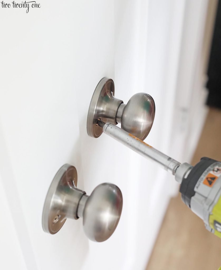 how to replace a door knob and installation