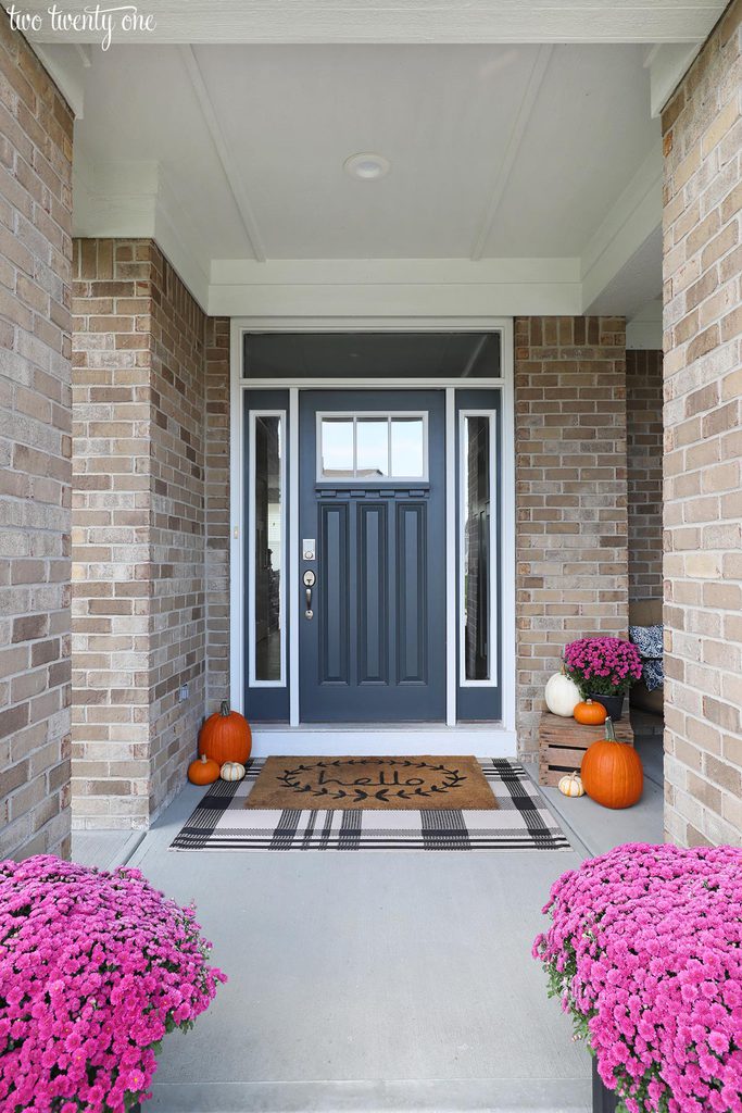 Fall Front Porch & A Little DIY