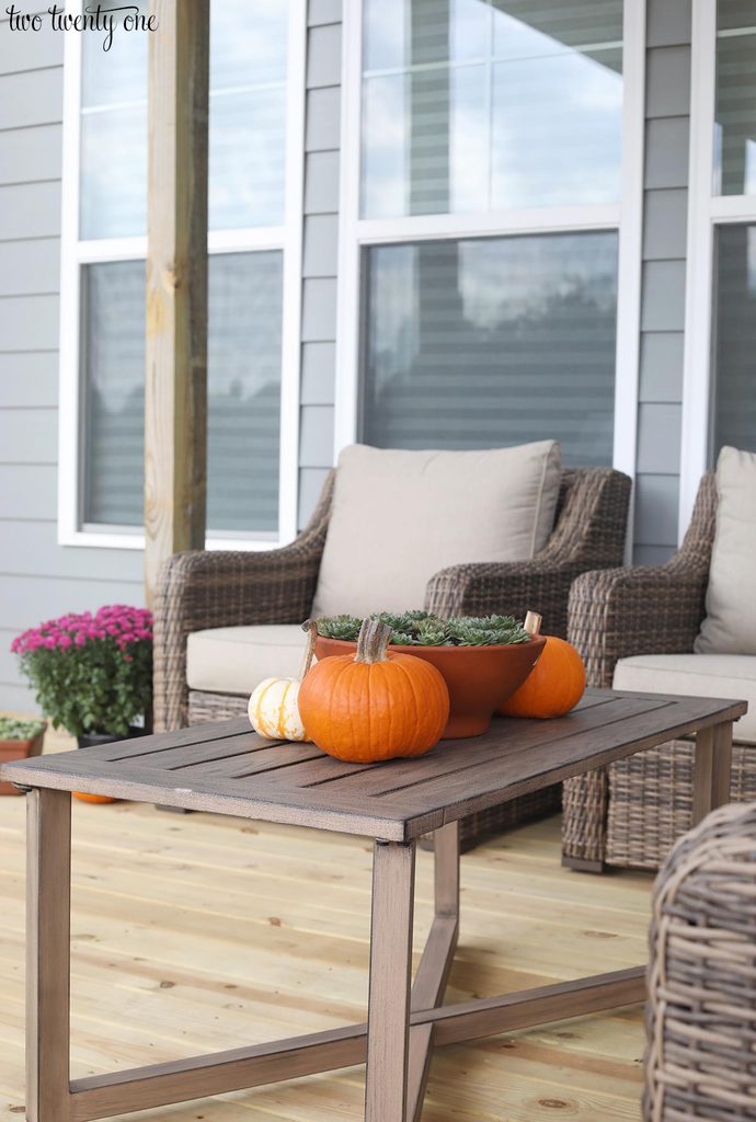 autumn deck decor