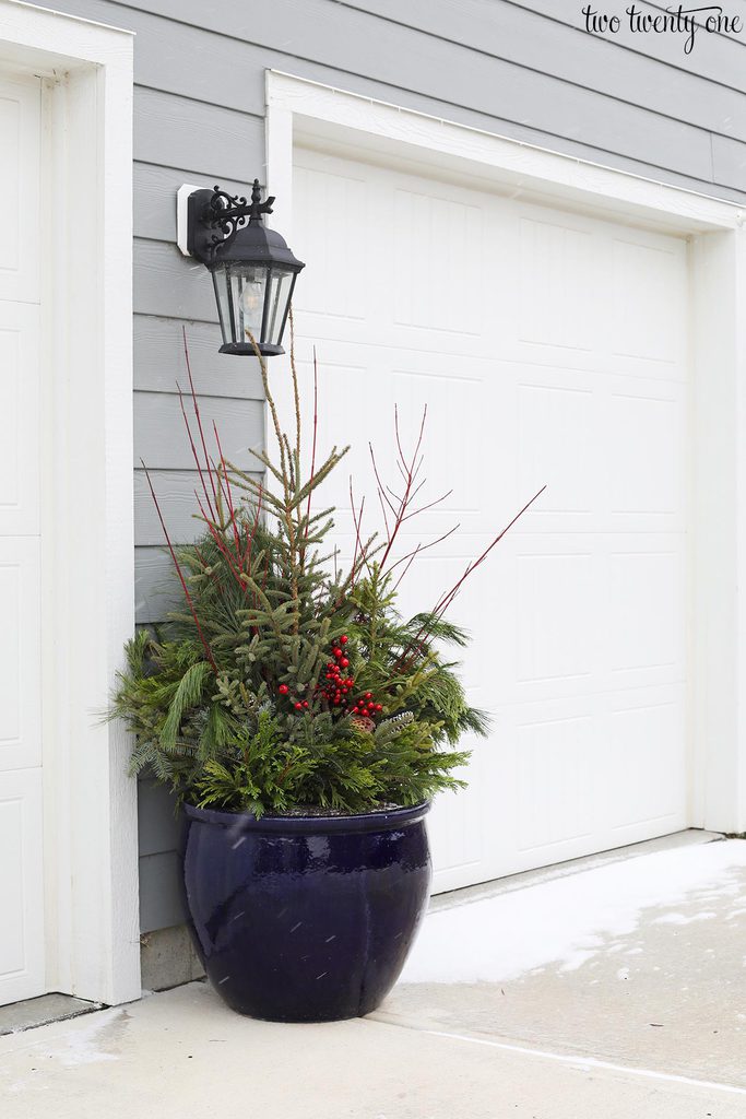 garage door christmas planter