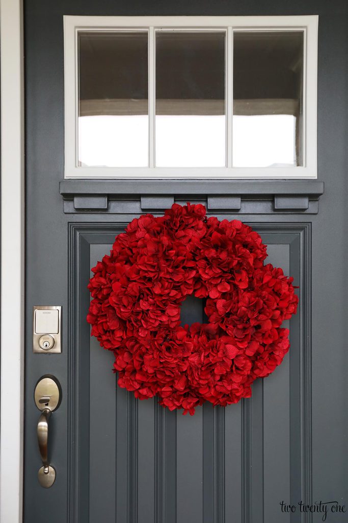 red hydrangea wreath