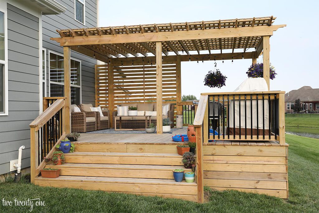 Deck and Pergola Color Options