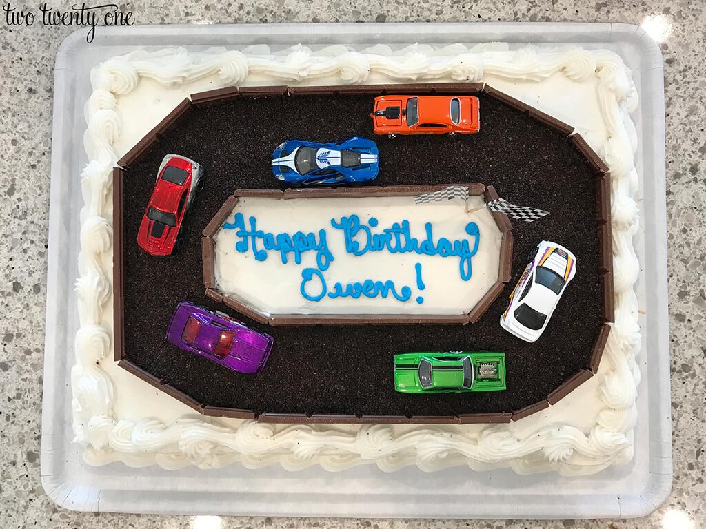 race car cake