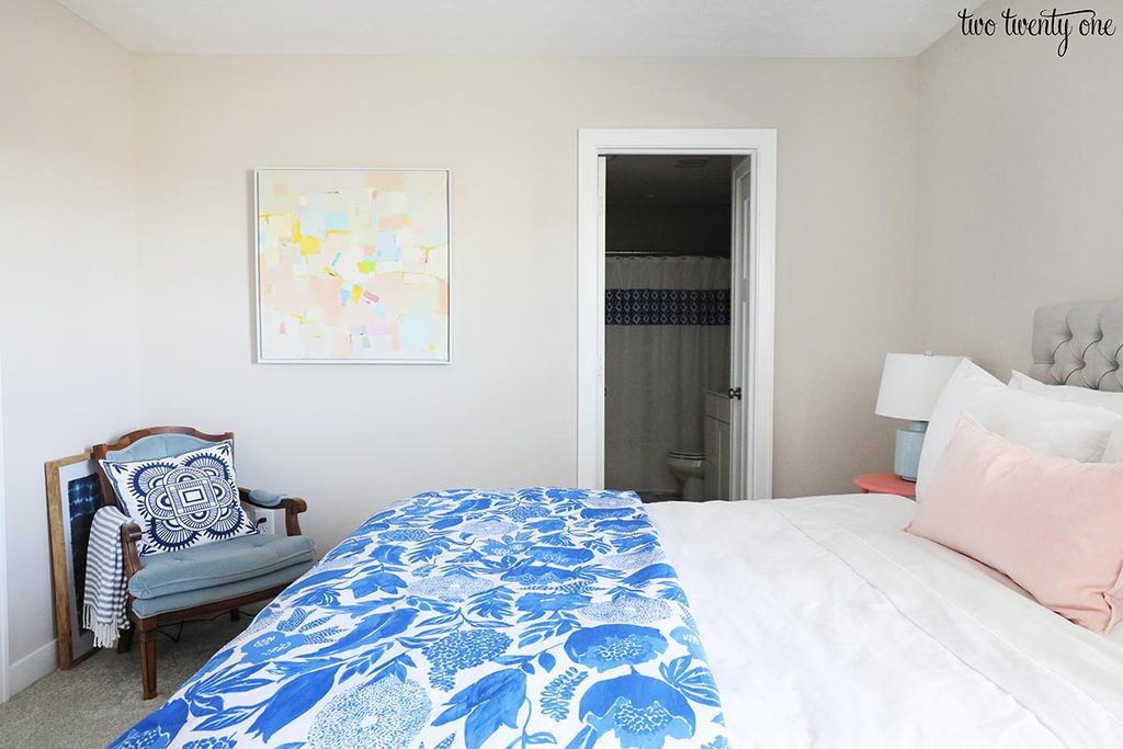 blue floral comforter