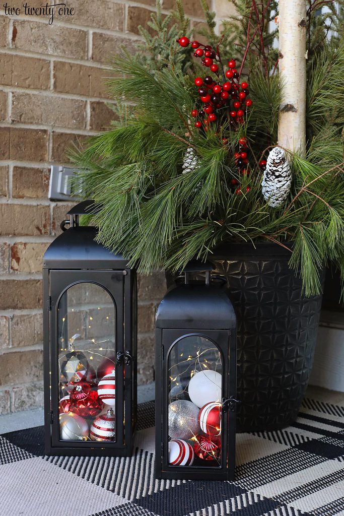 lanterns with ornaments