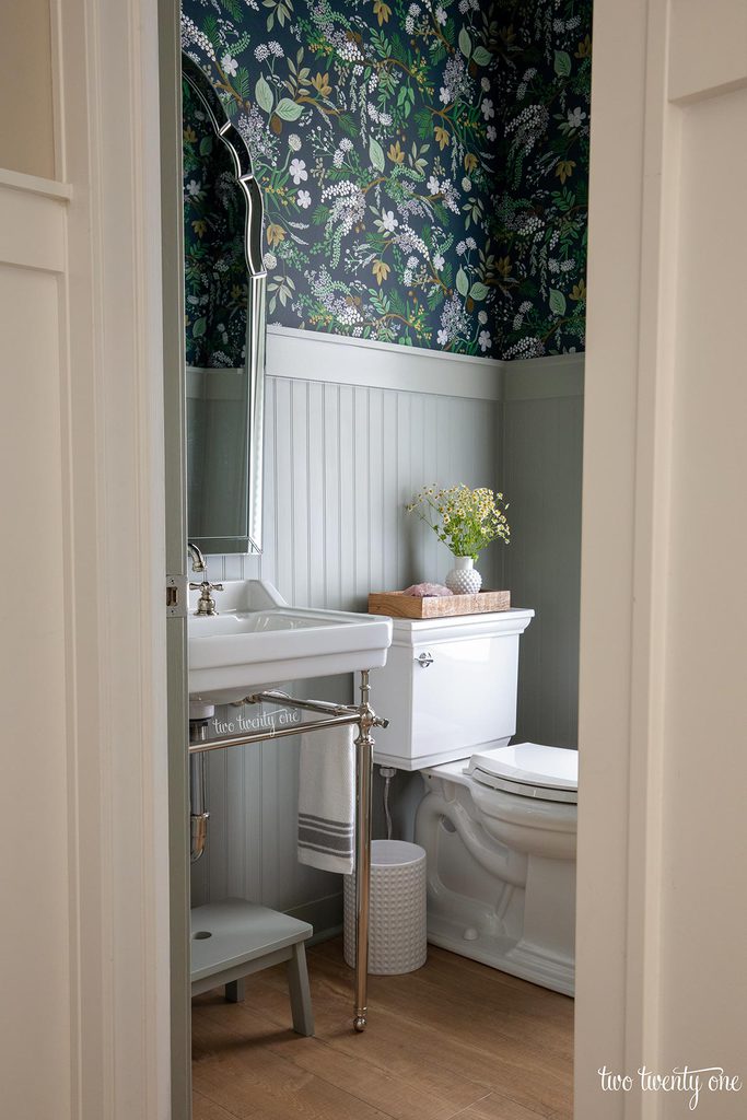 powder room makeover