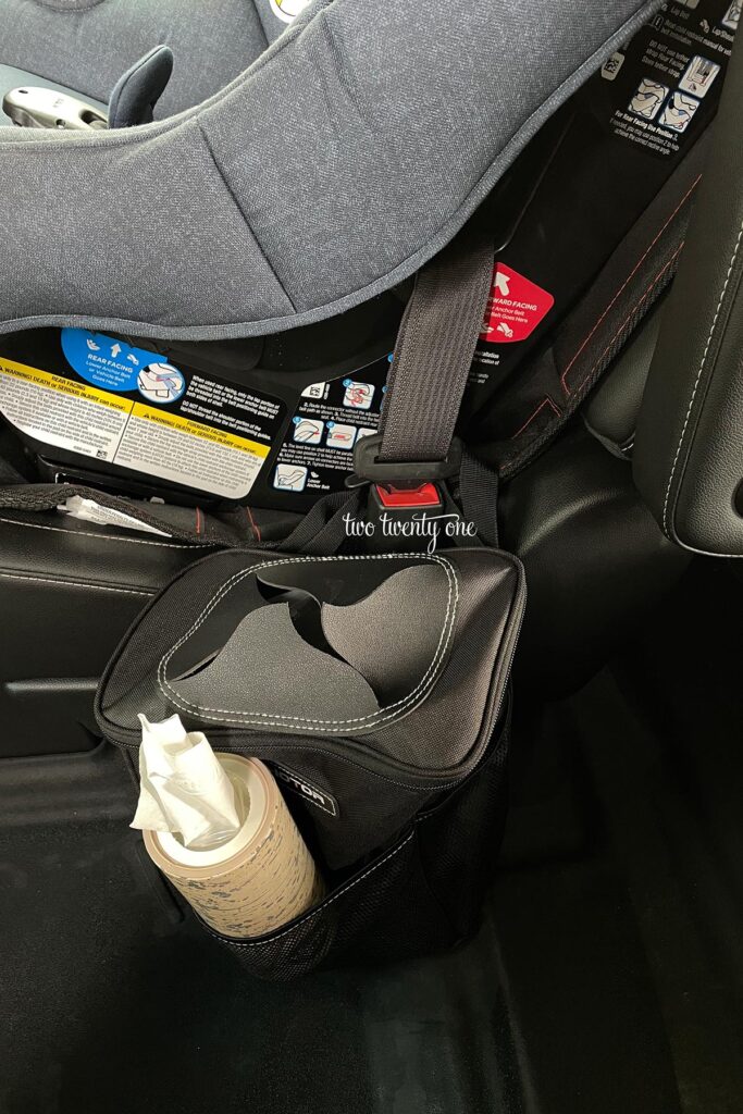 car trash can with lid and tissues