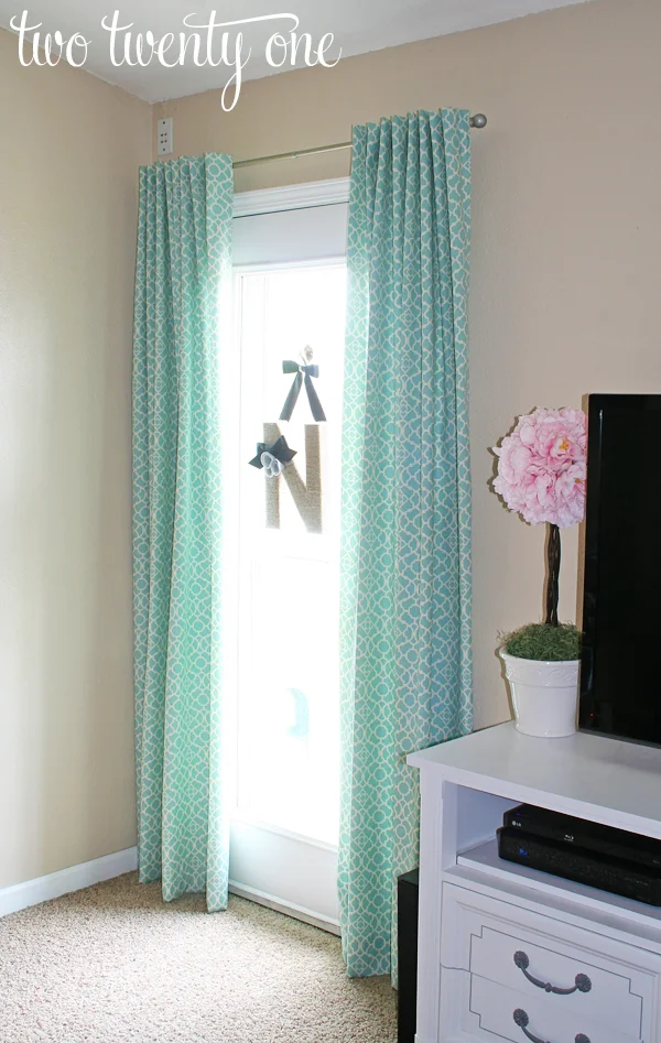 How to sew DIY curtains at home (easy-to-follow steps)